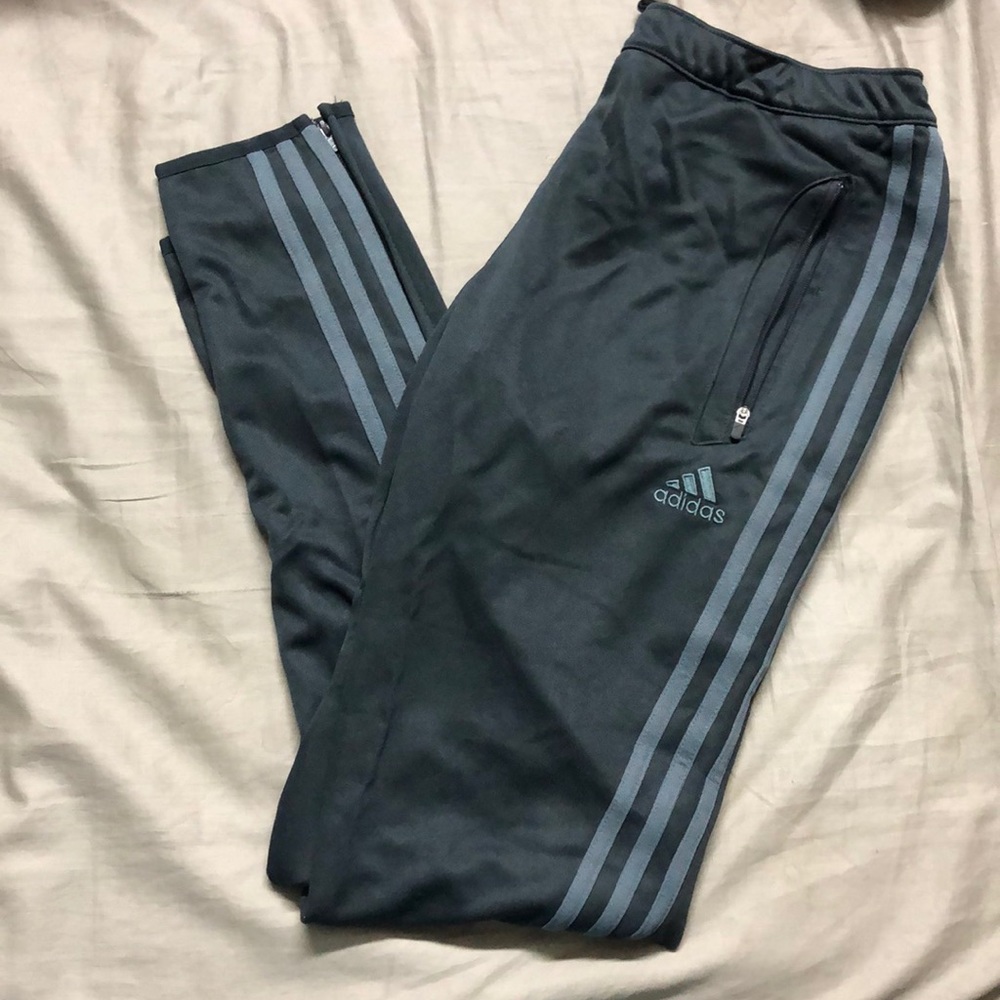 ADIDAS GRAY PANTS